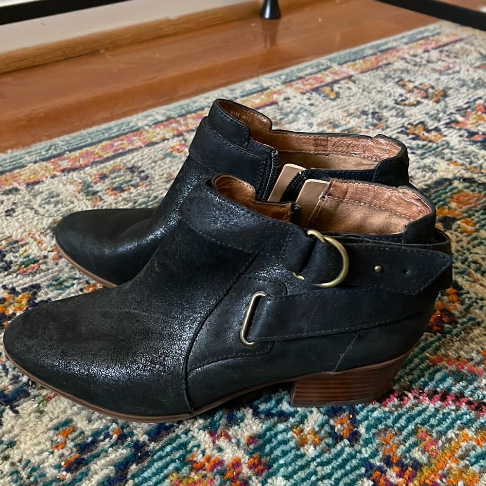 Clarks Women’s Black Booties